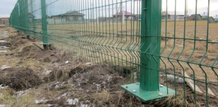 Купить сваи для ограждения от производителя в Кондопоге от 1409 руб: низкая цена, быстрая установка